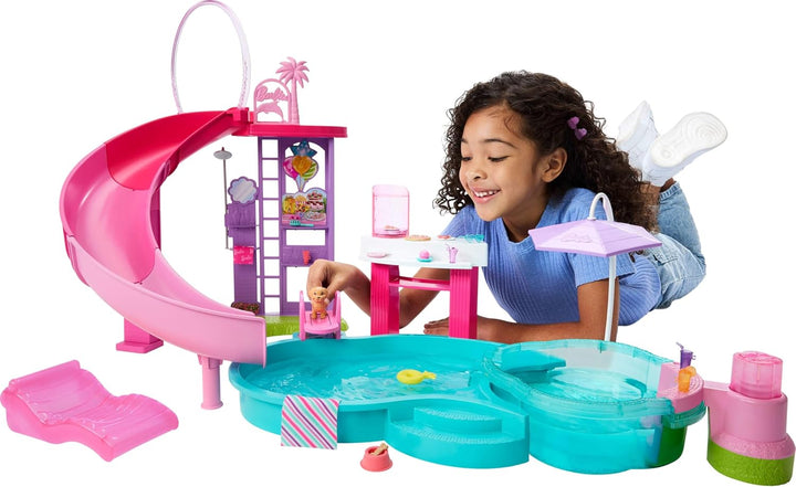 Barbie Juego de piscina de ensueño con 6 áreas de juego, incluyendo...