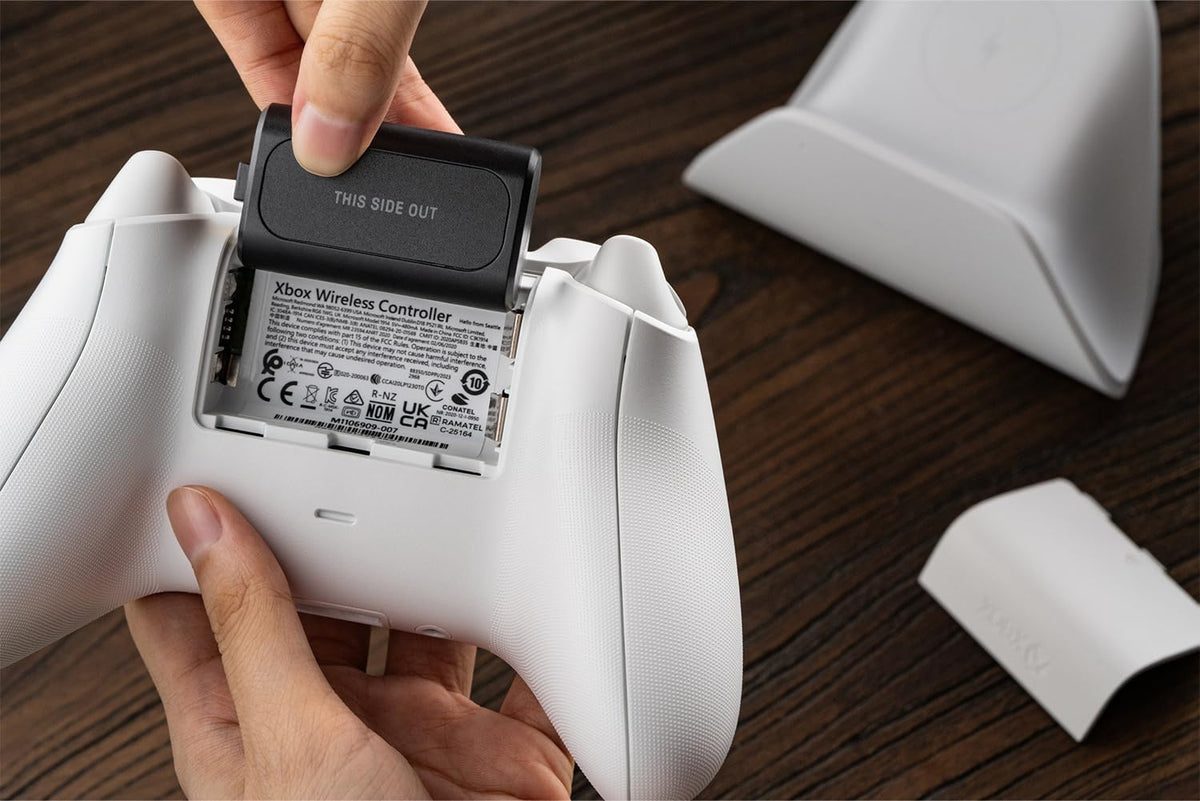 Base de carga inalámbrica 8BitDo Ultimate para controles XBOX, blanca