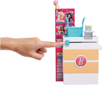 Barbie Doll con Blonde Hair y Grocery Store themed Accessories