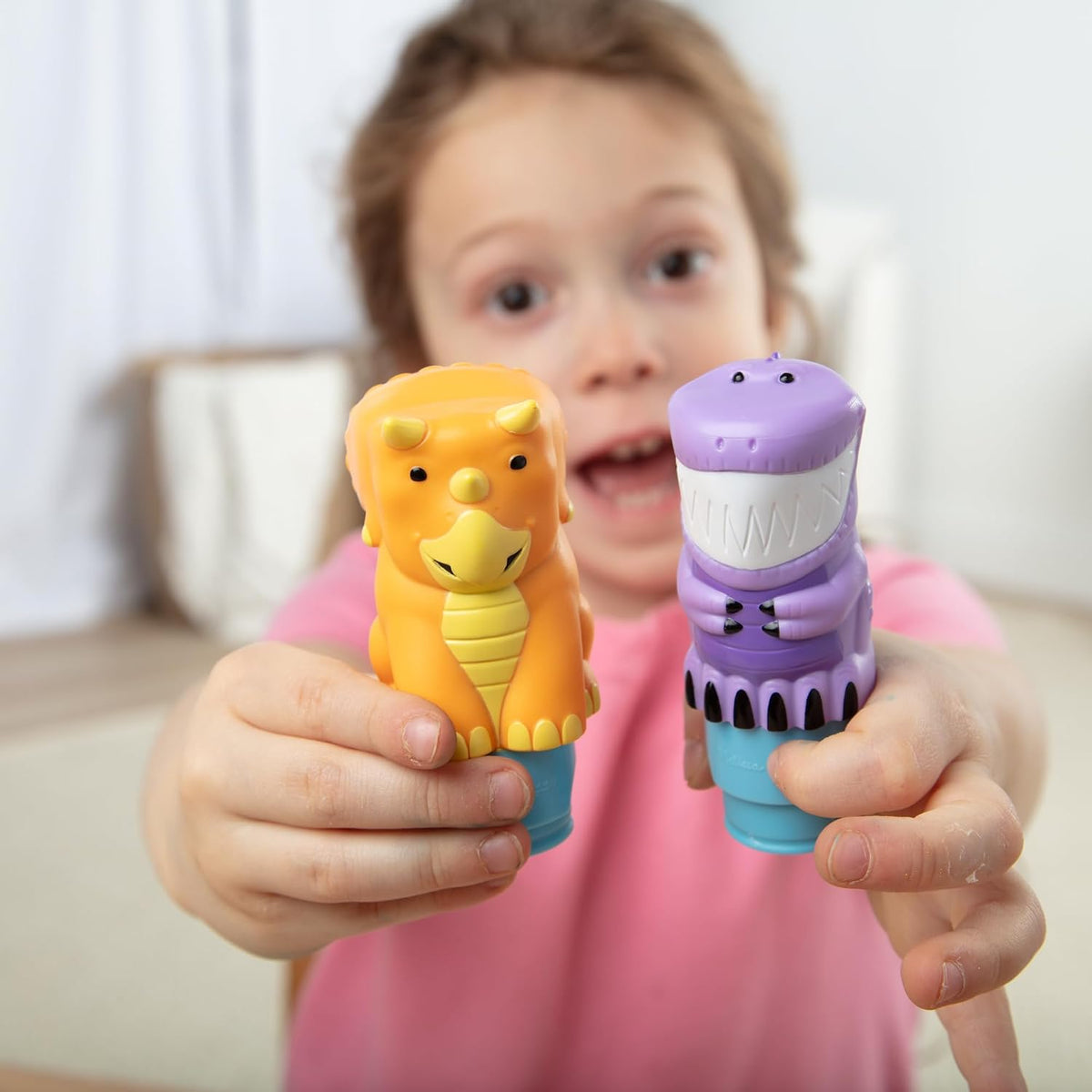 Melissa & Doug Sticker Wow!™ T-Rex y Triceratops Bundle: Dos almohadillas