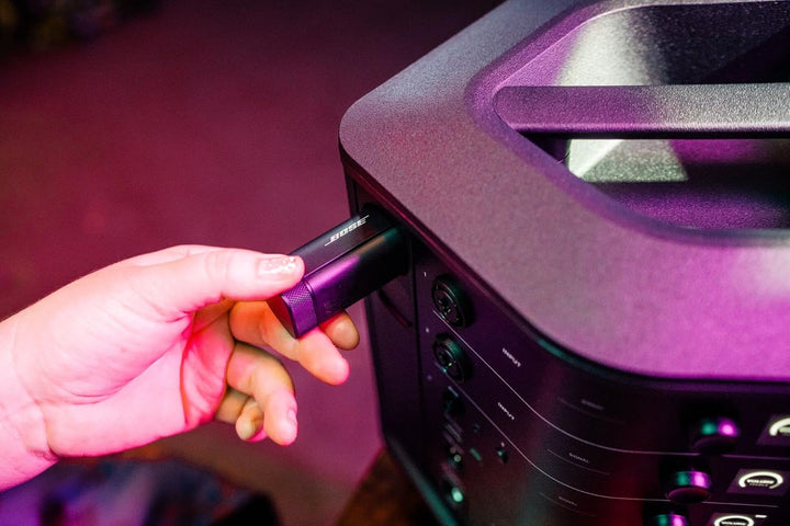 Bose Micrófono\/Transmisor de Línea Inalámbrico XLR para Sistema PA...
