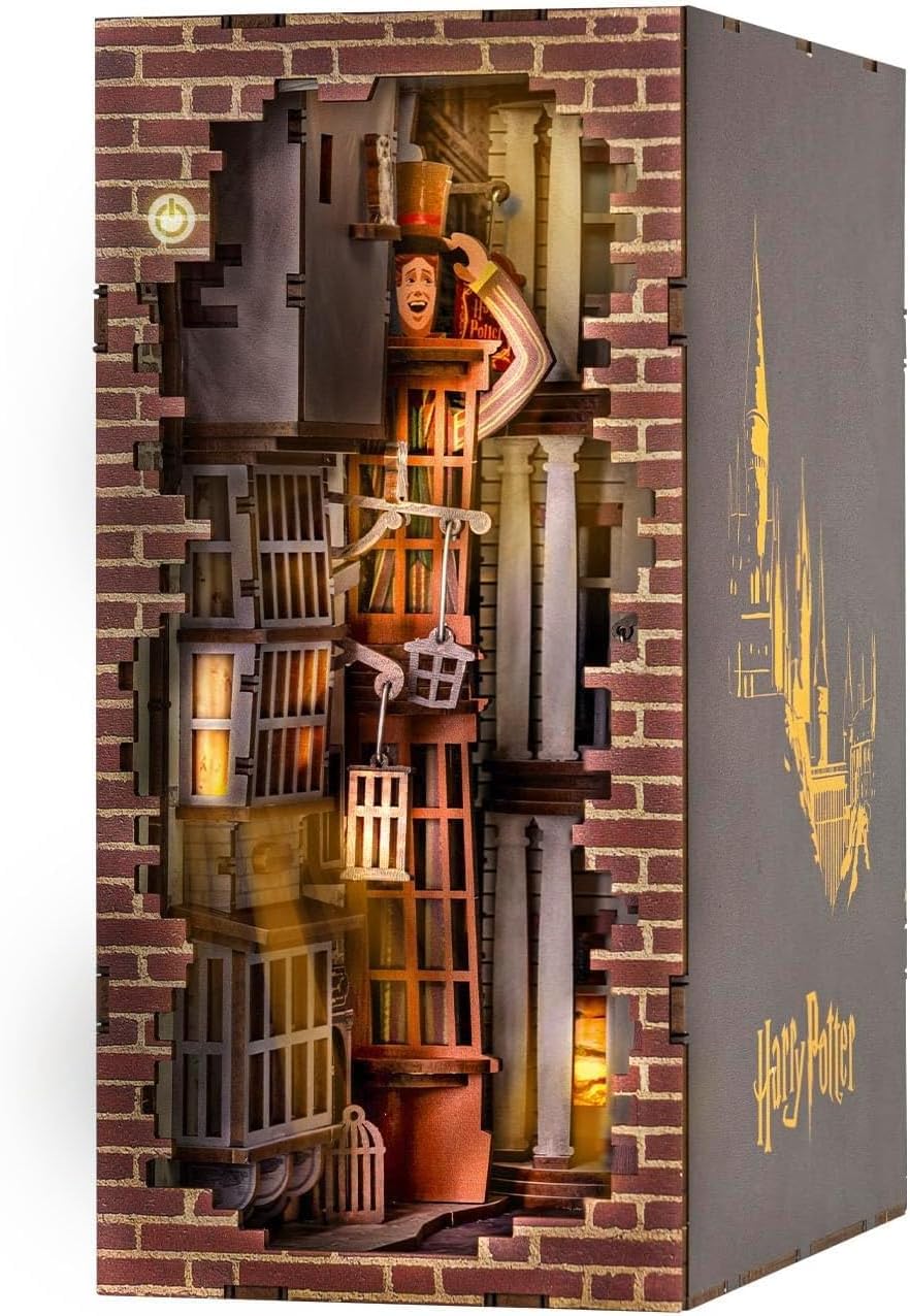 Revell Harry Potter Diagon Alley 3D Book Nook Kit de rompecabezas de madera