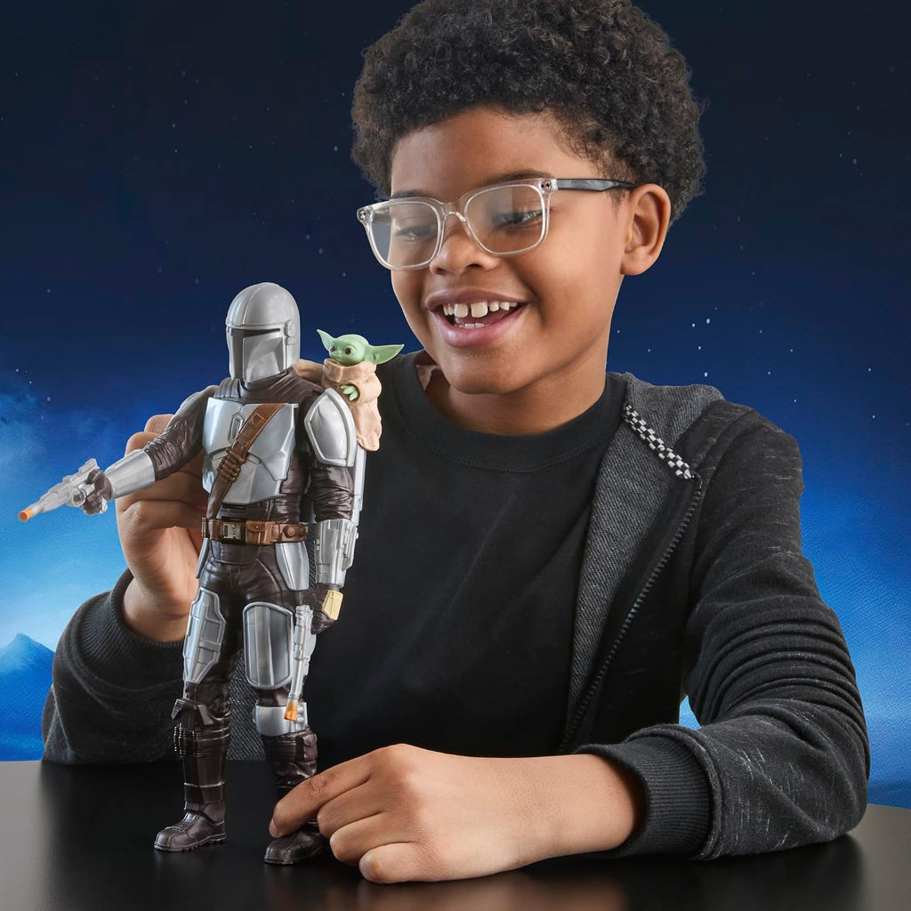 STAR WARS The Mandalorian & Grogu Bounty Blaster, figura de acción de 11 pulgadas con efectos de sonido, juguetes interactivos para niños y niñas a partir de 4 años