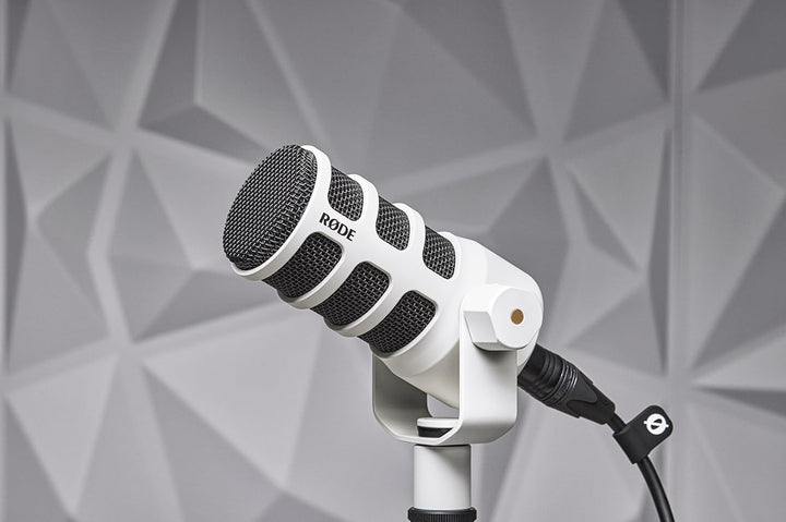 RØDE PodMic - Micrófono cardioide de transmisión dinámica, color bl...