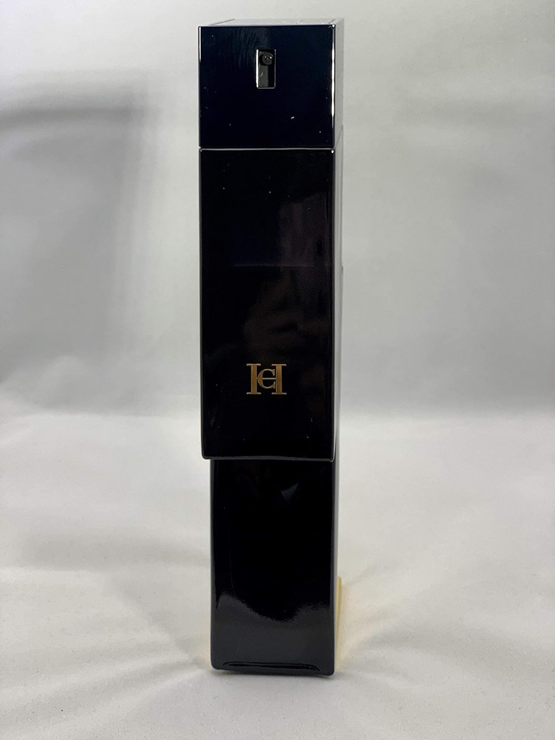 Carolina Herrera Bad Boy Eau De Toilette Spray 3.4 Oz (Hombres)