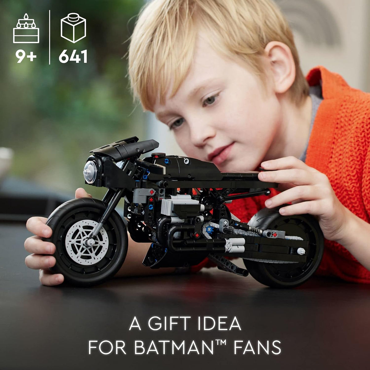 LEGO Technic The Batman – Set de BATCYCLE 42155, Motocicleta de Juguete Coleccionable, Kit de Construcción de Modelo a Escala de la Icónica Moto del Súper Héroe de la Película de 2022
