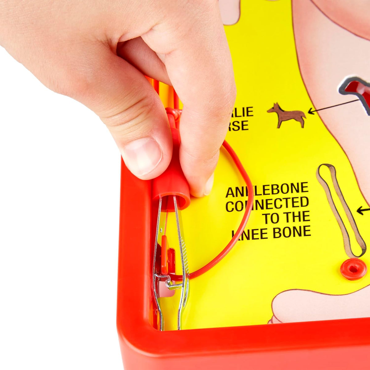Hasbro Gaming Operation - Juego de mesa electrónico, juegos familiares para niños a partir de 6 años, juegos de mesa para niños de más de 1 jugador, juegos divertidos para niños, regalos para niños