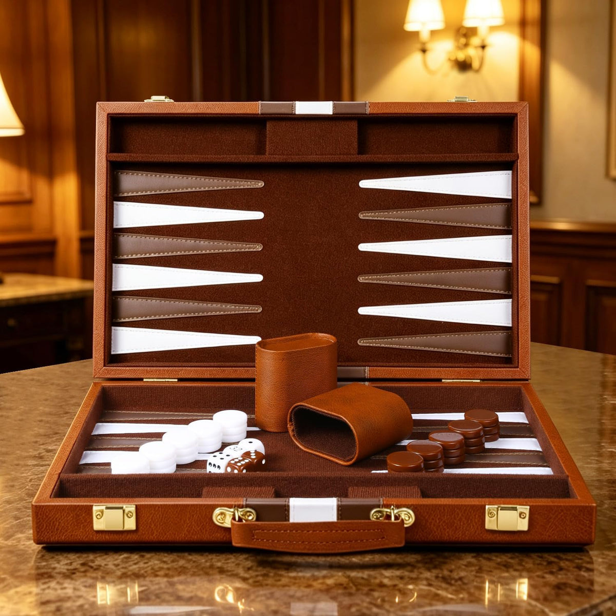 ARUOHHA Juegos clásicos de backgammon para adultos, funda de cuero de lujo, interior de fieltro, juego de backgammon portátil y de viaje, popular juego de mesa, marrón (15 pulgadas)