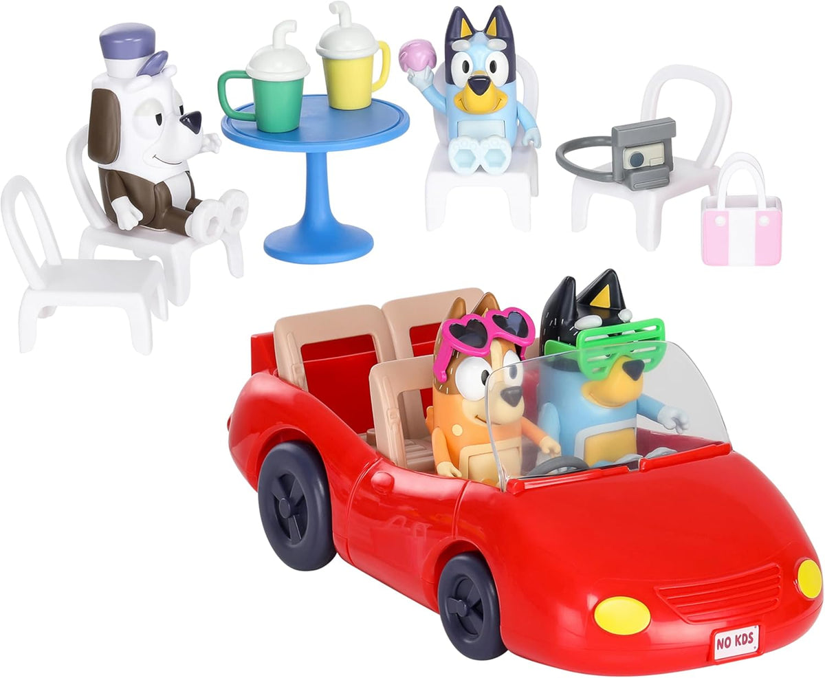 Bluey Escape Coche de juguete convertible, 4 figuras y 9 accesorios