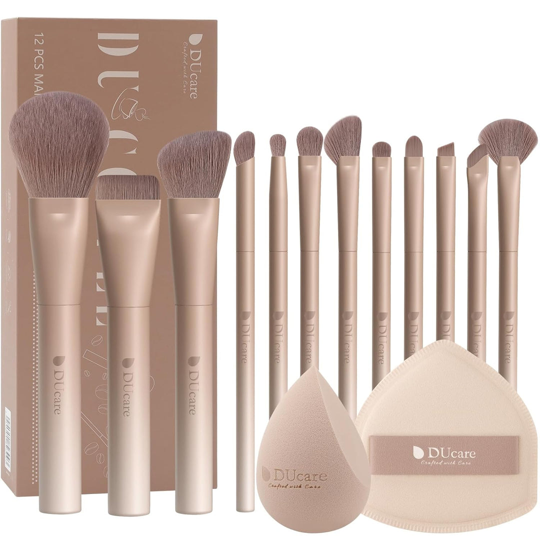 DUcare Juego de 14 brochas de maquillaje para regalo, 12 brochas de...