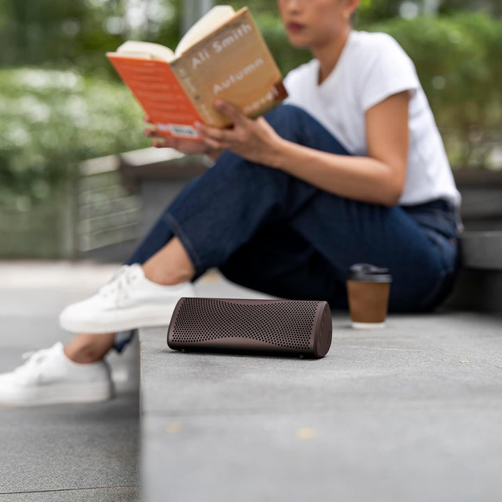 KEF Muo Altavoz portátil de alta fidelidad (café cacao)