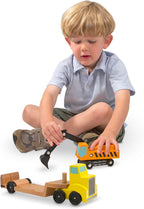 Melissa & Doug Juego de vehículos de madera para remolque y excavadora (3 piezas)