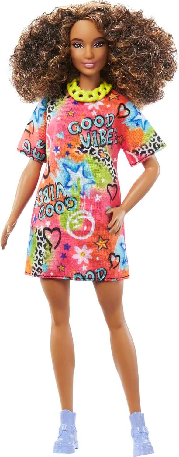 Muñeca Barbie Fashionistas #201, cuerpo atlético con cabello castañ...
