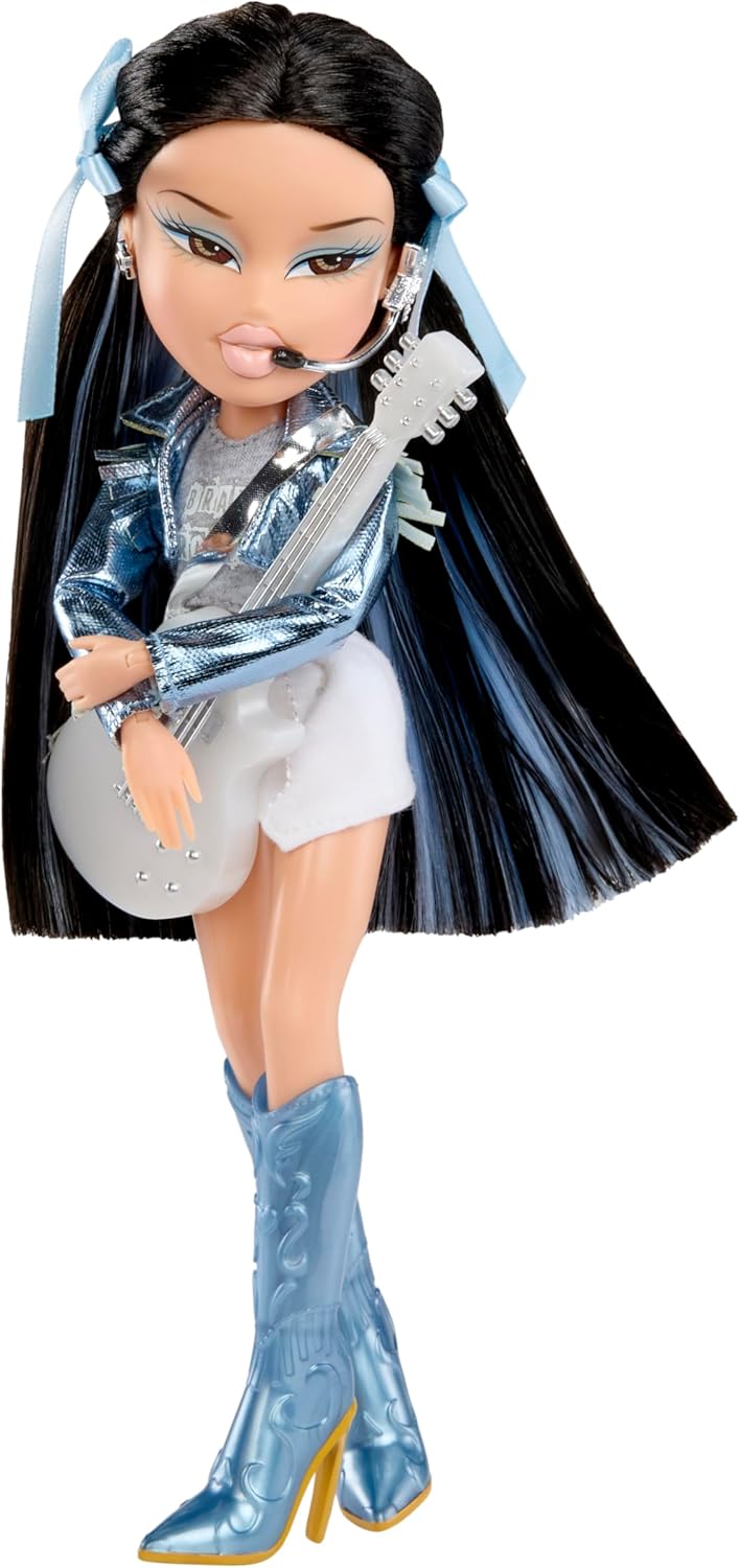 Bratz Pop Starz Jade Fashion Doll con accesorios y encanto