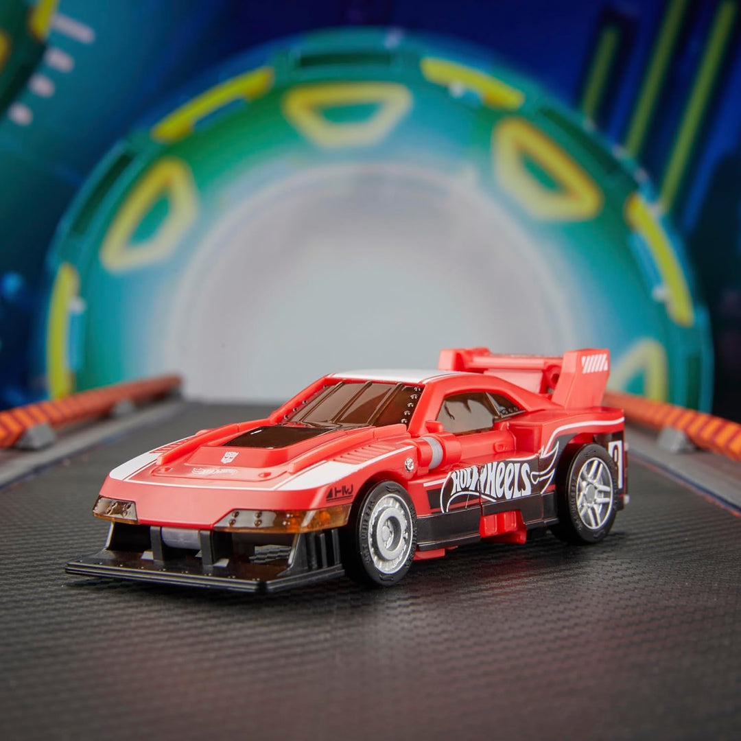 Transformers Collaborative Hot Wheels® x GT-Scorcher, figura de acc...