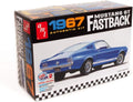 Kit de Modelo AMT Round 2 Ford Mustang GT Fastback 1967, a escala 1:25, cromado (AMT1241)