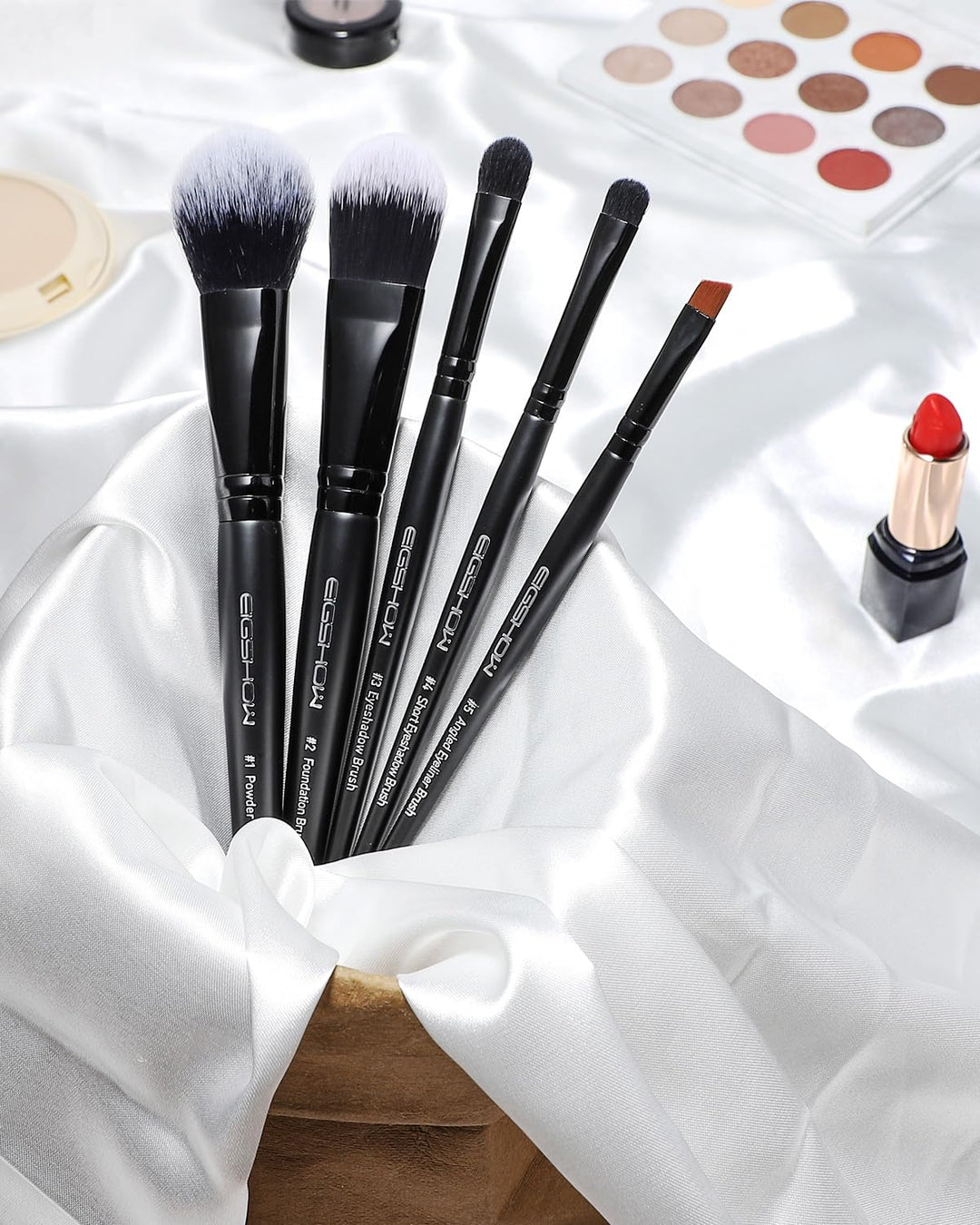 EIGSHOW Juego de 5 brochas de maquillaje diario para base, polvo y...