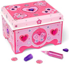 Set de manualidades para decorar tu propio joyero de madera, de Melissa & Doug