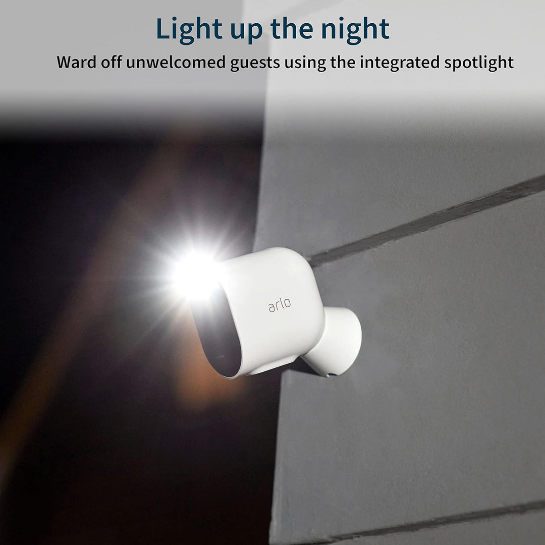ArloPRO 4 Spotlight Cámara - Paquete de 3 - Seguridad inalámbrica,...