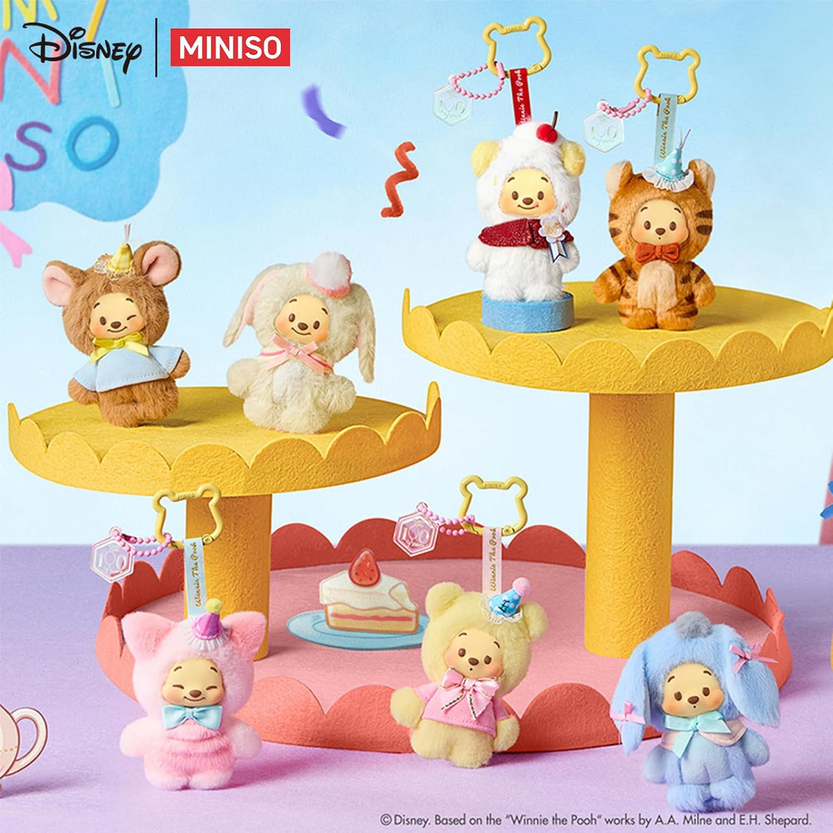 MINISO Disney Winnie the Pooh Friends Mini Series Colgante de Vinilo y Plush en Caja Sorpresa, Llavero Figura Coleccionable Para Bolso, Decoración del Hogar, Regalos de Cumpleaños y Festivos para Niños y Fans de Disney (Uno Aleatorio)