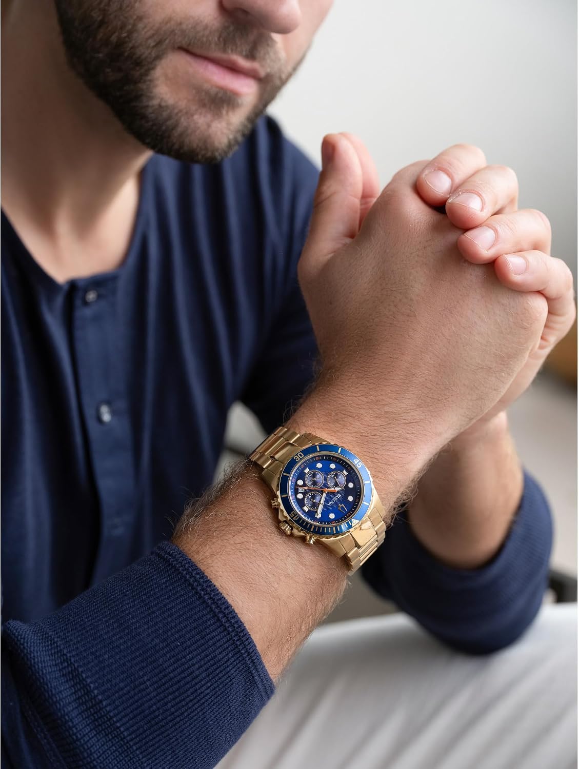 Bulova Reloj deportivo clásico para hombre de 6 manos con cronógrafo de cuarzo, calendario con fecha, manecillas y marcadores luminosos, resistente al agua hasta 100M, 44mm