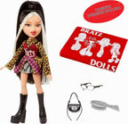 Muñeca de moda Bratz Stylin' Jade con camiseta personalizable para ti y accesorios