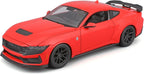 Maisto 1:24 Edición Especial 2024 Ford Mustang Darkhorse, Azul Vapor
