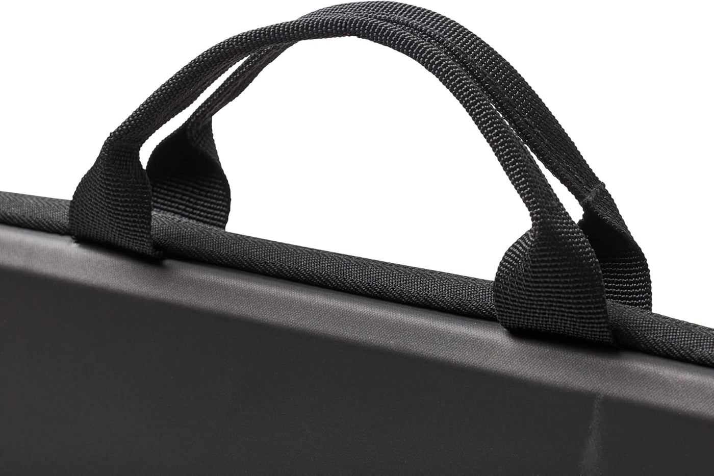 UAG Funda para Laptop, Funda Mediana, Se Adapta a Portátiles de has...