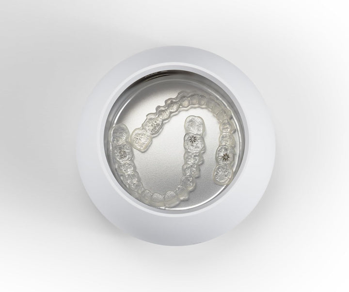 Limpiador ultrasónico Invisalign | Propulsado por Zima Dental | Lim...