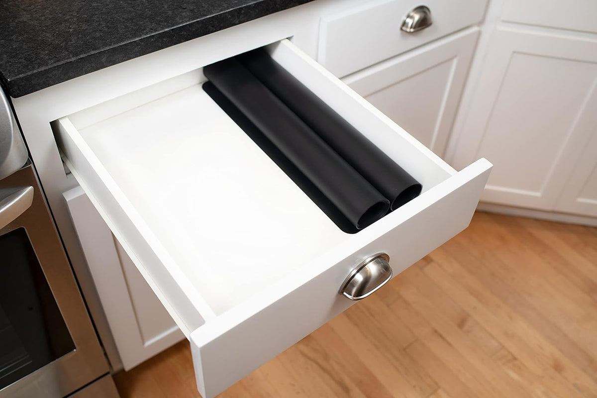 GASARÉ - Tapete de silicona extra grande, grueso, para encimera de cocina, resistente al calor, protector de encimera, antideslizante, fácil de limpiar, se puede cortar (negro, 25 x 17 pulgadas)