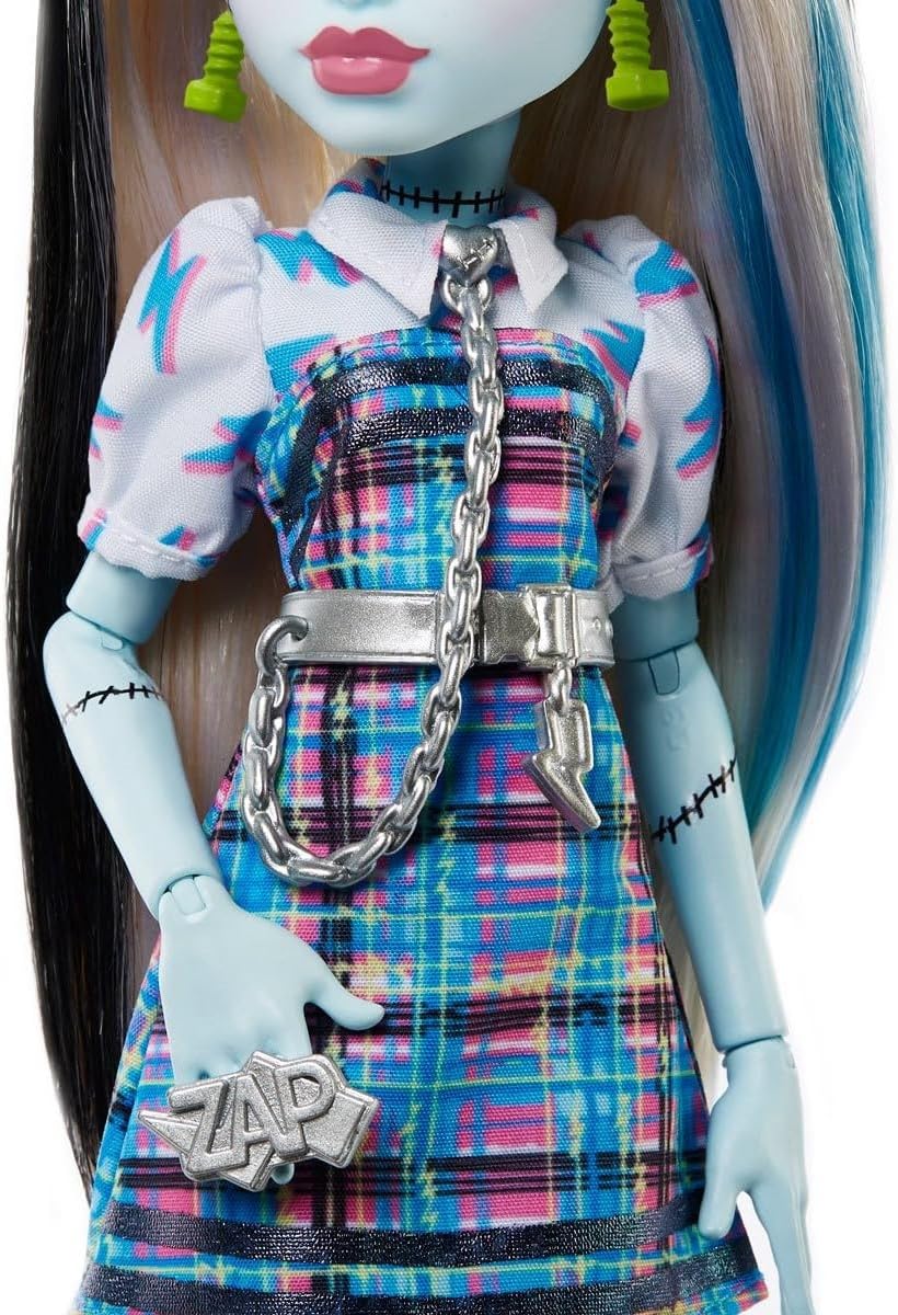 Monster High Muñeca Frankie's Day Out, MTHKY73, rosa