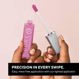 Pure Illumination - Brillo de labios iluminado con cepillo aplicado...