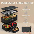 Caja Bento Umami All-In-1 para adultos con 4 utensilios, frasco grande para salsa, 2 separadores, 100% a prueba de fugas, apta para microondas y lavavajillas, apilable, contenedores para almuerzo para hombres/mujeres, negro mate, 40 oz