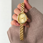 Reloj de pulsera para mujer con pantalla pequeña, cuarzo analógico ovalado de cara pequeña (Dorado)