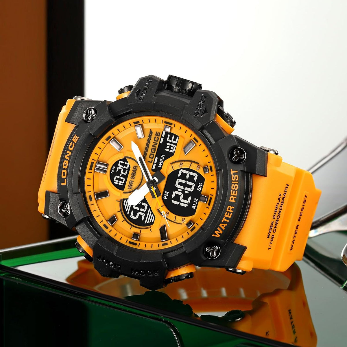 FANMIS Reloj deportivo analógico digital para hombre, color dorado transparente, resistente al agua, de 164 ft, con retroiluminación LED, cronómetro, alarma, reloj casual para hombre
