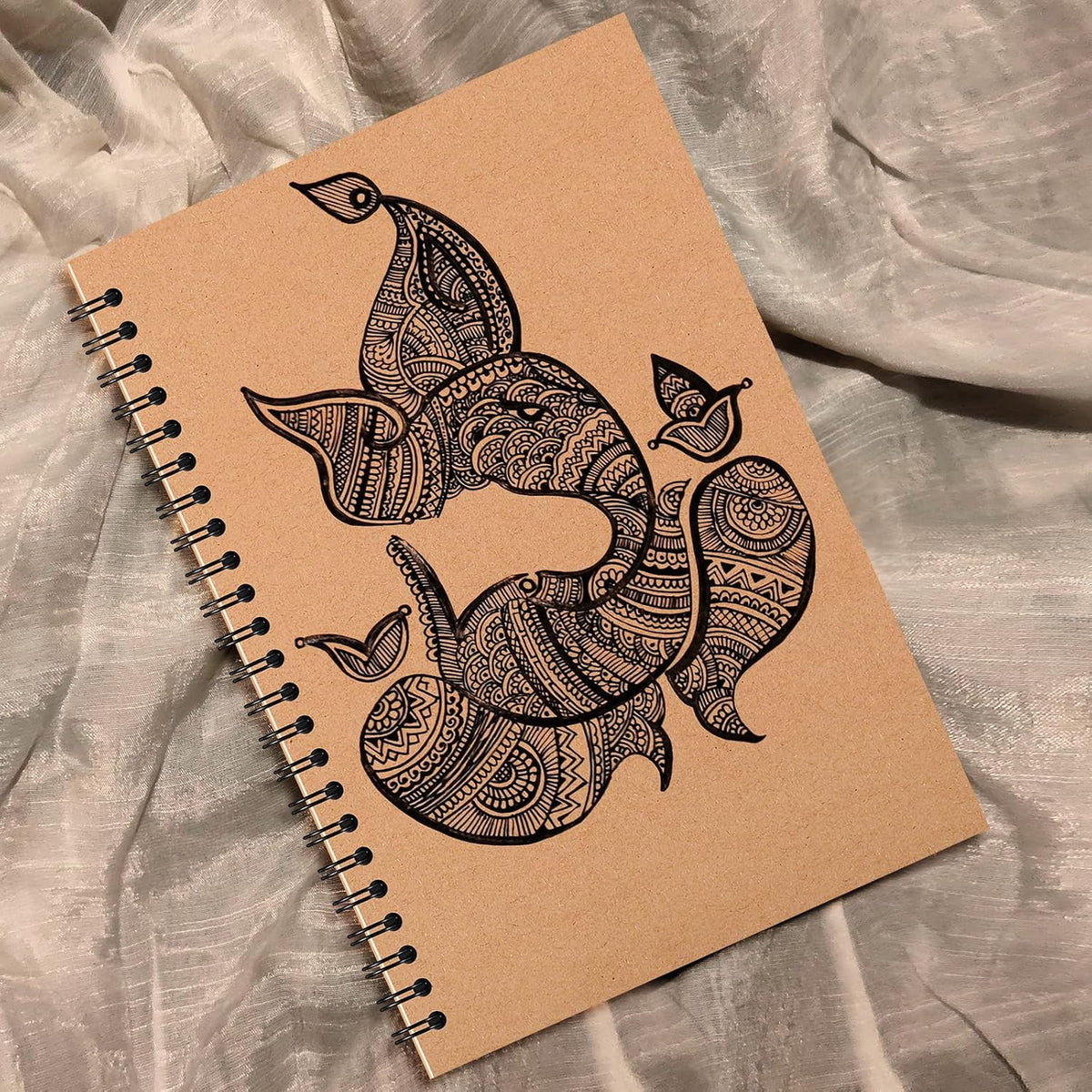 Paquete de 24 cuadernos espiral A5 con cubierta de papel kraft, 5x8 pulgadas, papel con líneas rayadas, para trabajo, bocetos, estudio, toma de notas, regalos, marrón (24 PIEZAS (con líneas))