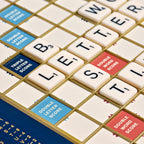 WS Game Company Scrabble Legacy Edition - Juego de mesa giratorio de madera