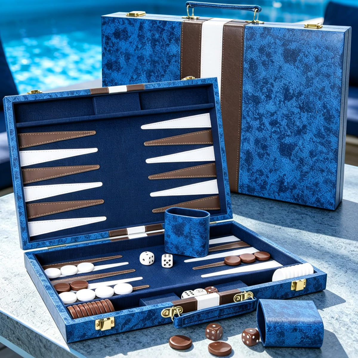 ARUOHHA Juegos clásicos de backgammon para adultos, funda de cuero de lujo, interior de fieltro, juego de backgammon de viaje portátil para fiestas y juegos familiares, juego de mesa popular de