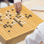 Bamboo Go Juego – Tablero de madera de 12.6 x 12.2 pulgadas con cajones de almacenamiento extraíbles y piedras de melamina convexas dobles – Juego de estrategia Baduk/Weiqi de tamaño completo Yellow Mountain Imports