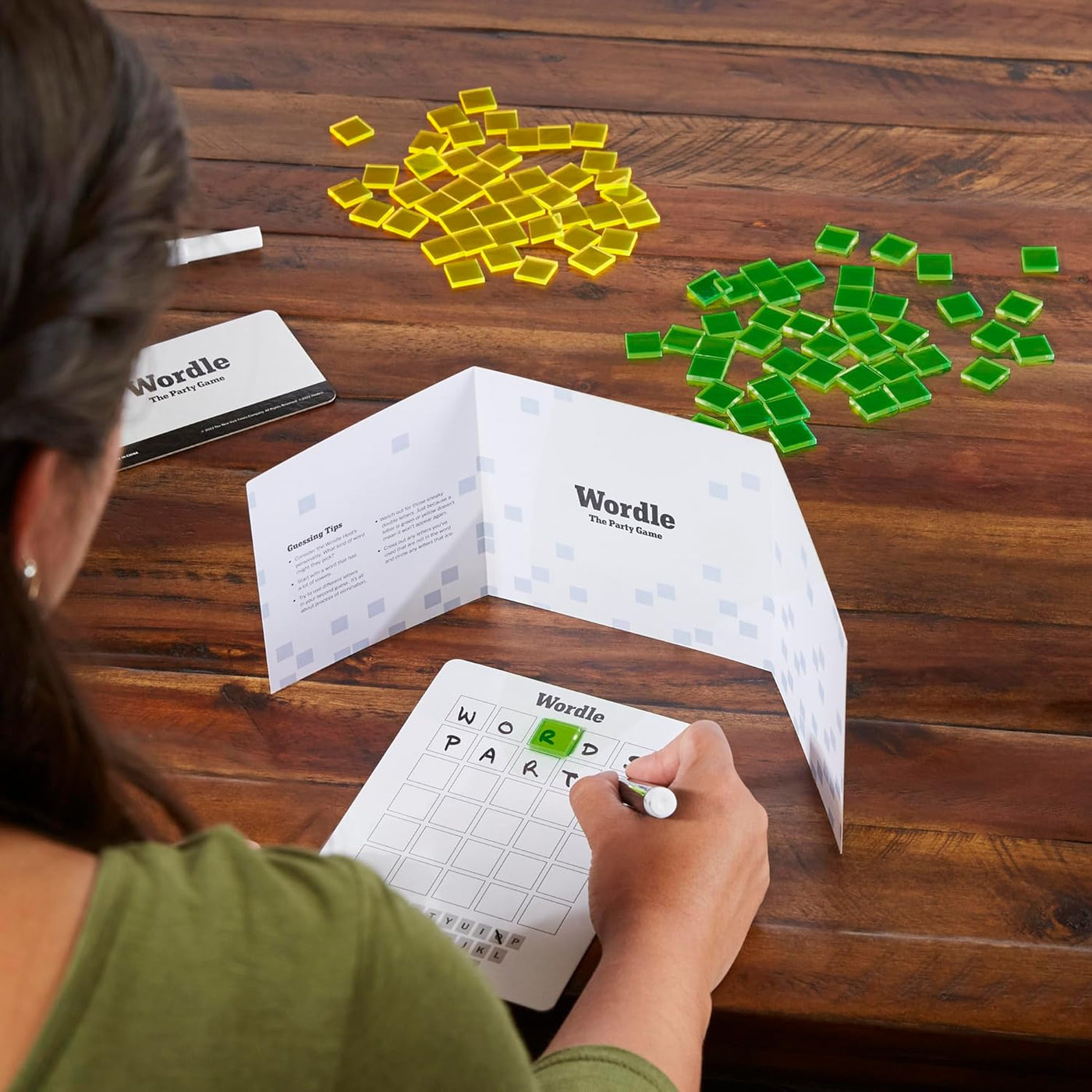 Hasbro Gaming Wordle The Party - Juego de mesa para 2 a 4