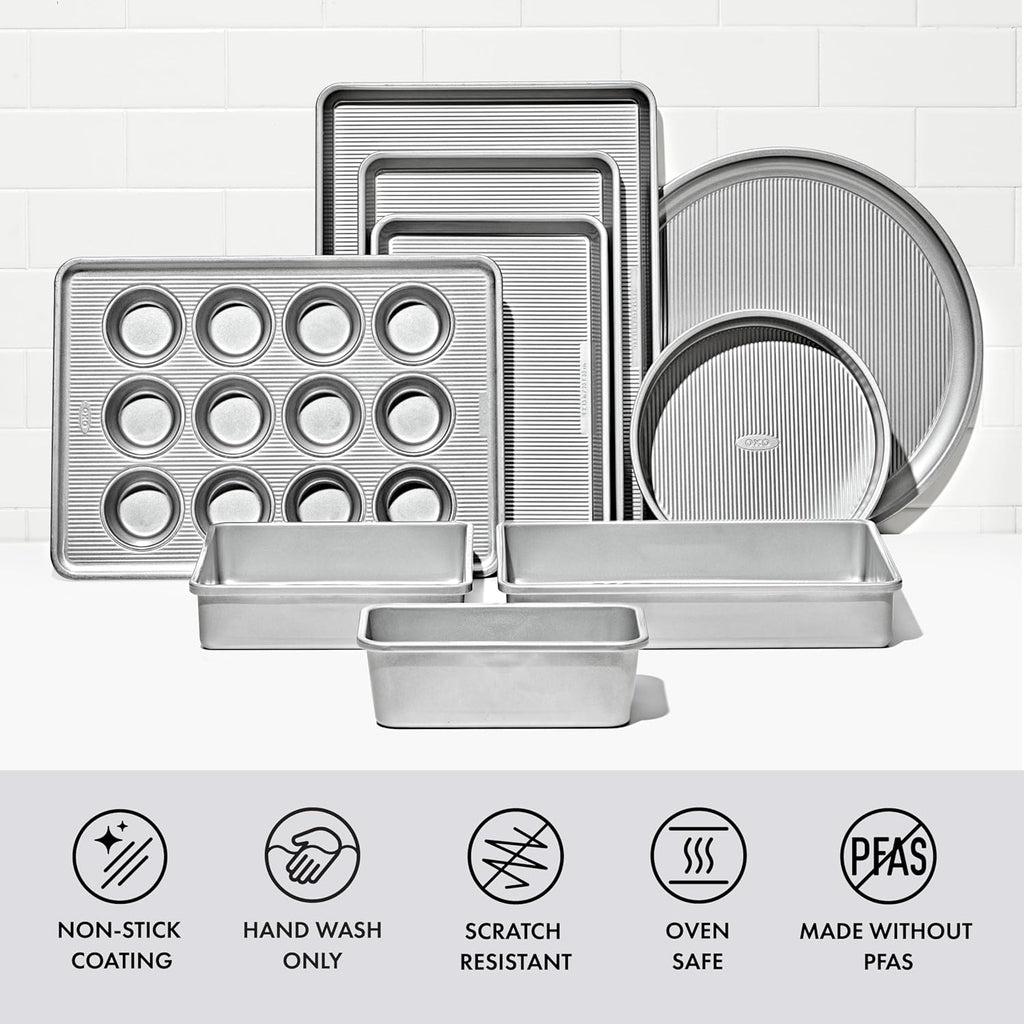 OXO Good Grips - Bandeja de horno antiadherente de media hoja con revestimiento transparente Pro