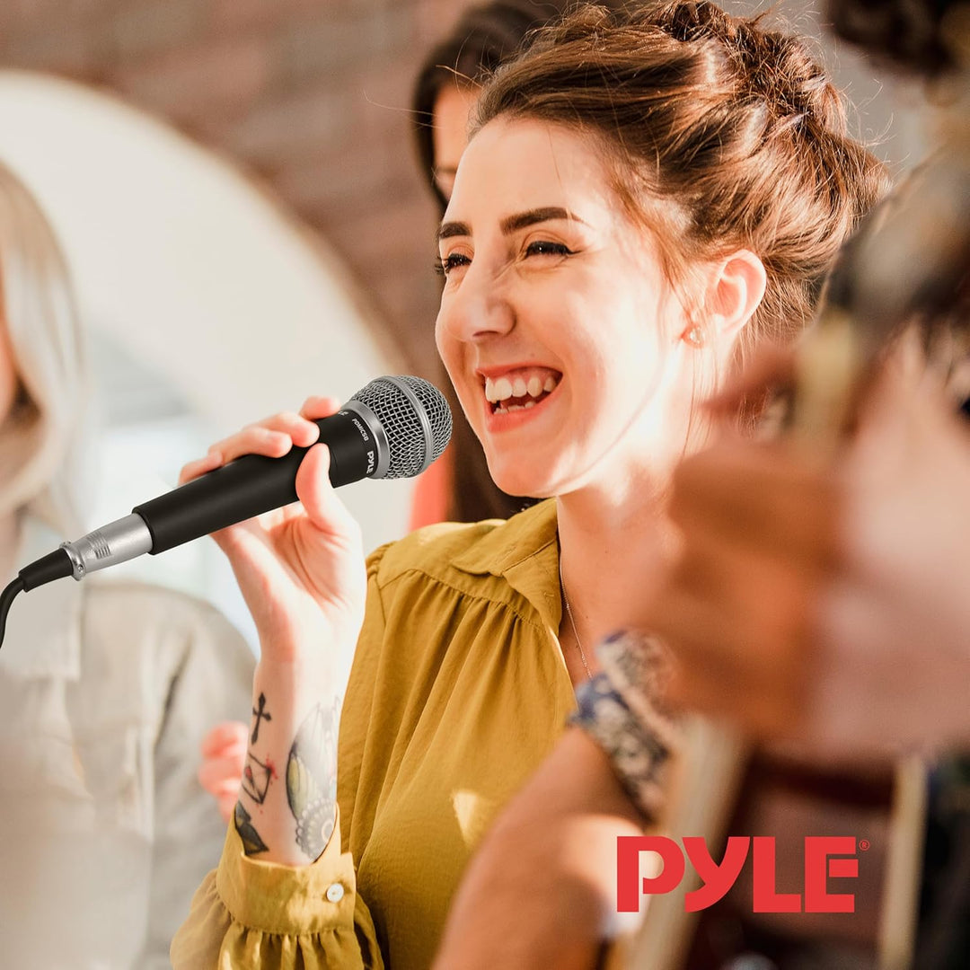 Pyle-Pro incluye cable XLR de 15 pies a conexión de audio de 1\/4 p...