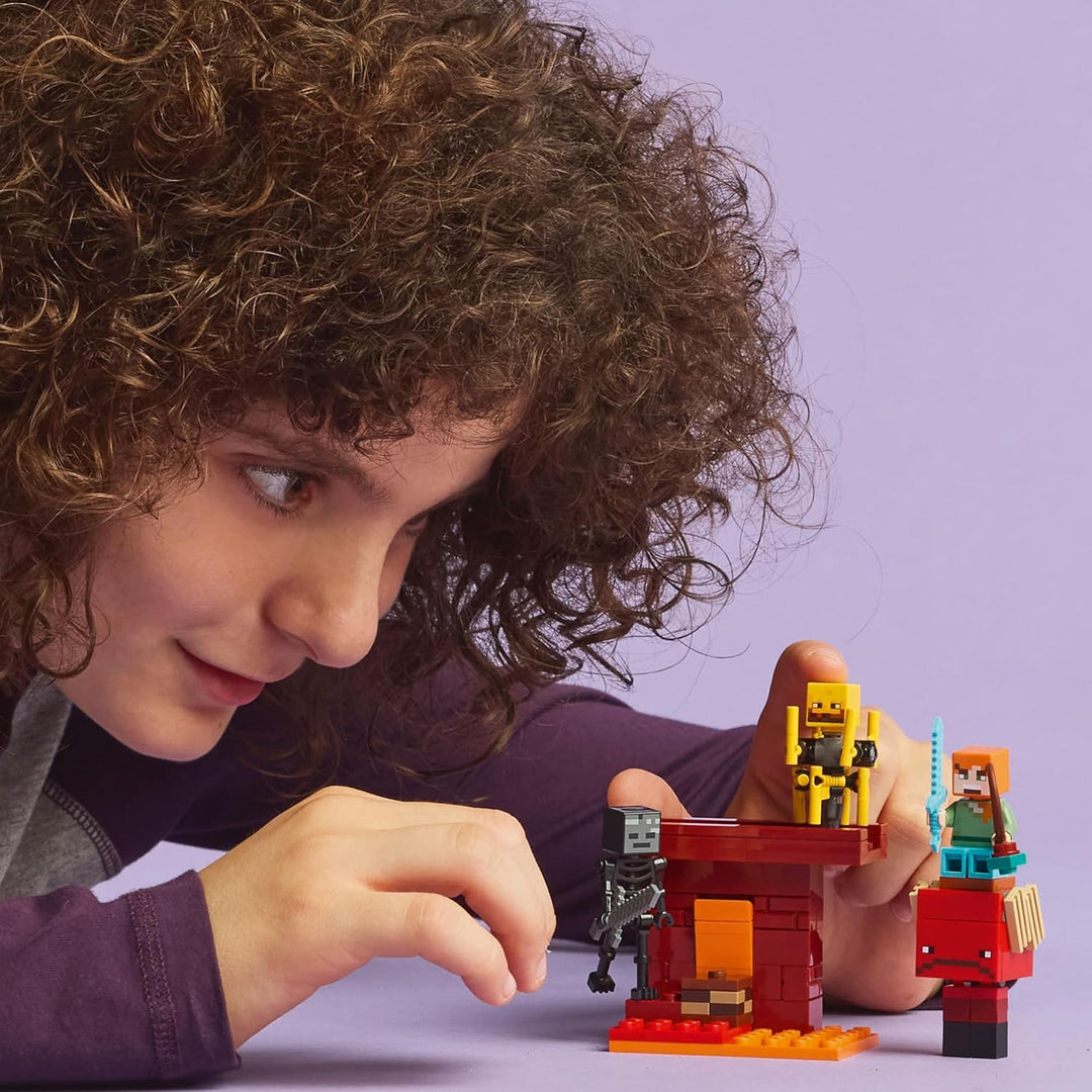 Paquete de LEGO Minecraft La Patrulla del Desierto Illager + La Bat...