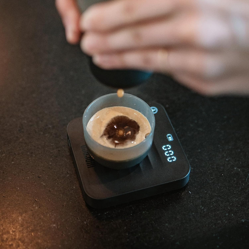 WACACO Exagram Pro Báscula de Café con Temporizador, Báscula Inteligente de Espresso con Caja de Transporte, Báscula Digital Mini Recargable de Peso de Café con Cronometraje Automático Gramos y Onzas