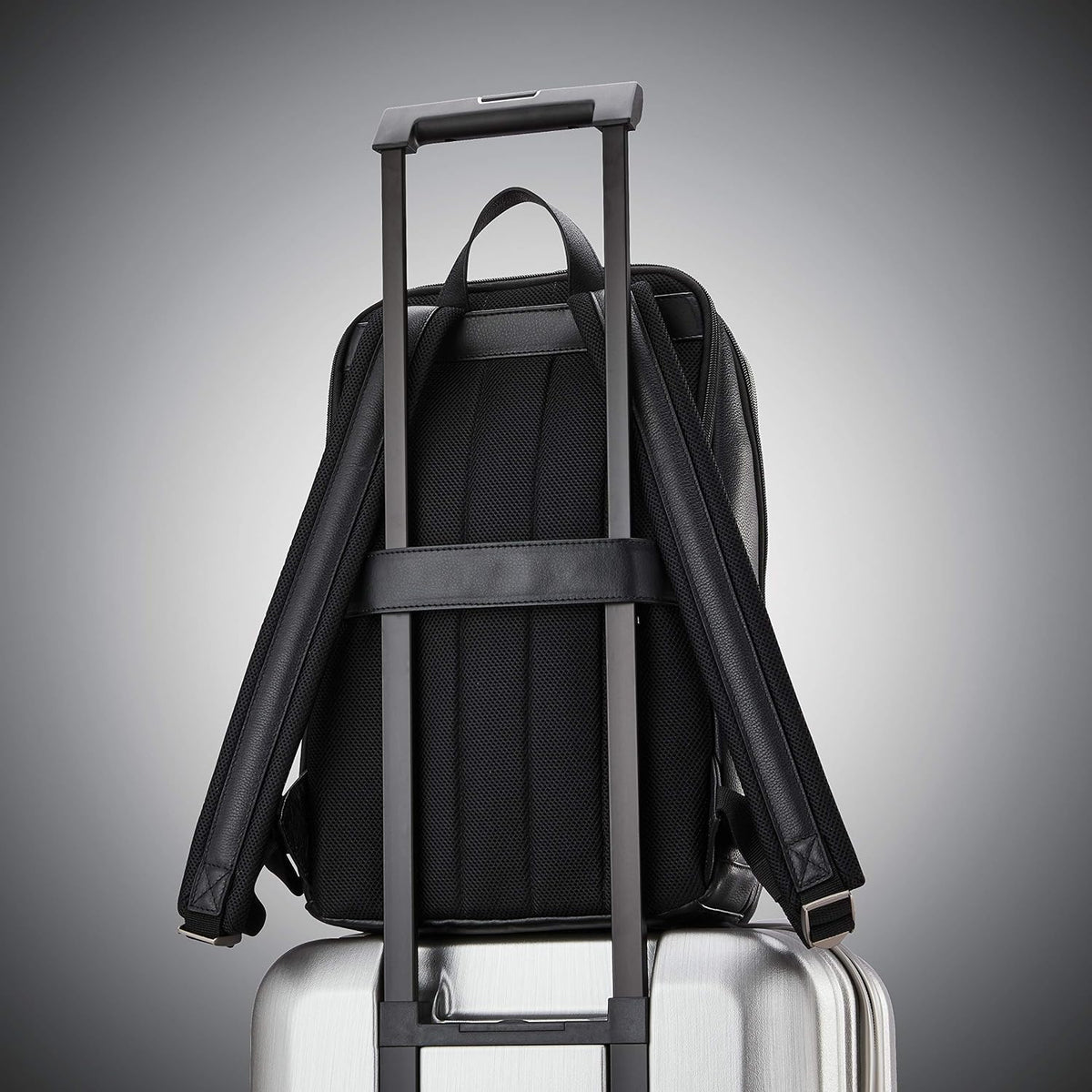 Samsonite Mochila delgada clásica de cuero