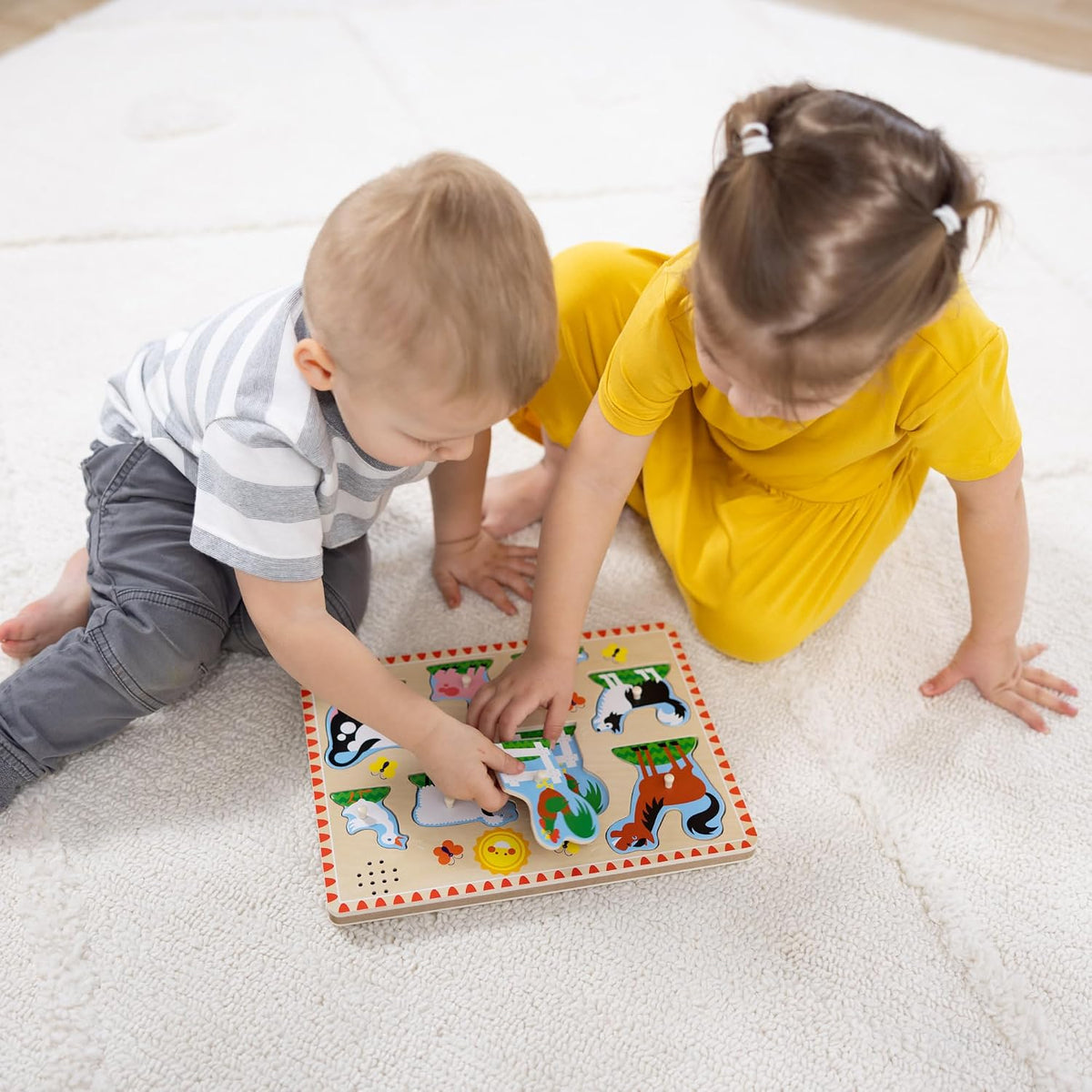 Melissa & Doug Rompecabezas de madera con sonido activado por luz, paquete de 2 unidades para niños y niñas preescolares - Animales de granja, vehículos