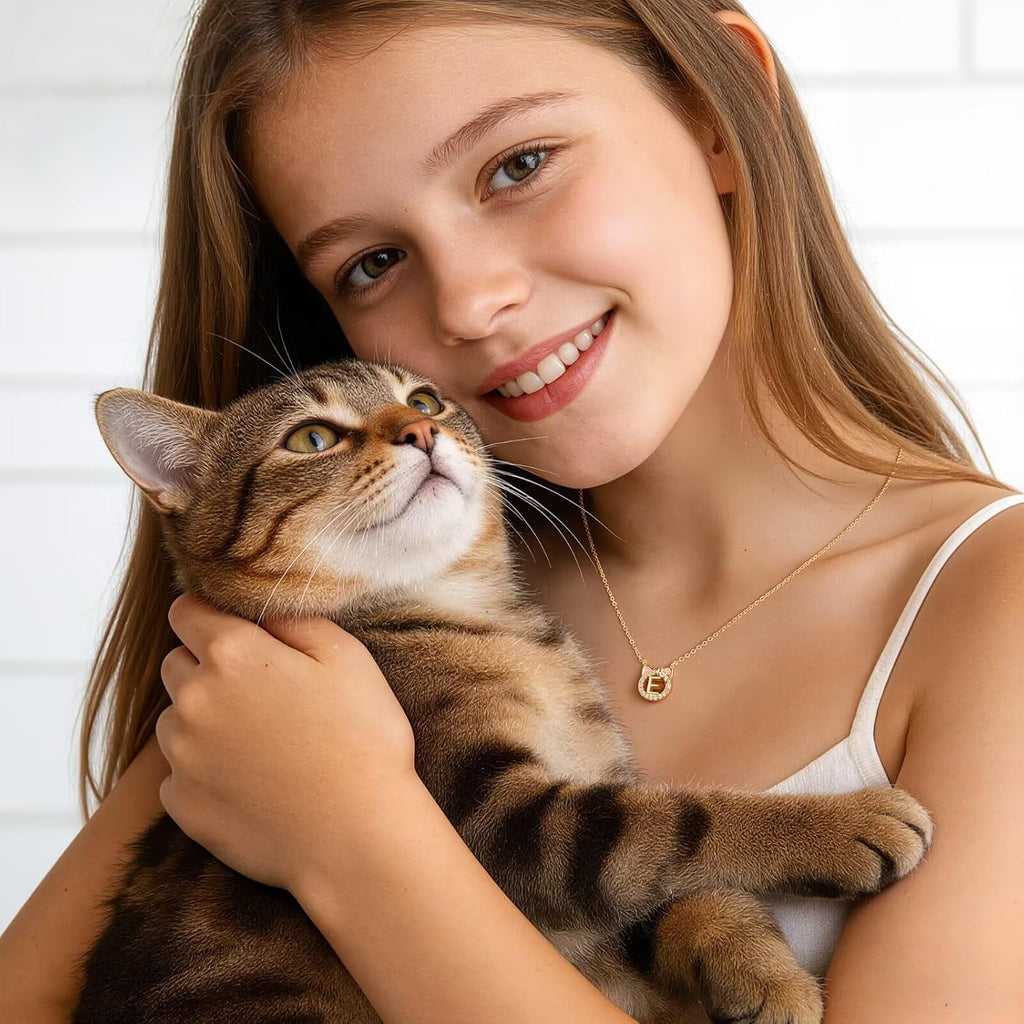 MONOOC Regalos de gato para niñas - Collar con inicial de gato pequeño para