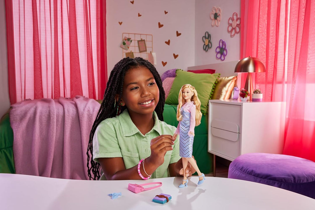 Mattel Universal Wicked Glinda Muñeca de moda con accesorios, cabel...
