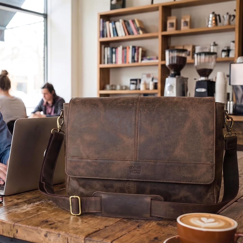LEATHER VILLAGE Bolso Mensajero de Cuero Vintage–Morral Hecho a Mano de 15.5" para Hombres y Mujeres– Bolso de Hombro para Oficina, Viajes y Uso Diario