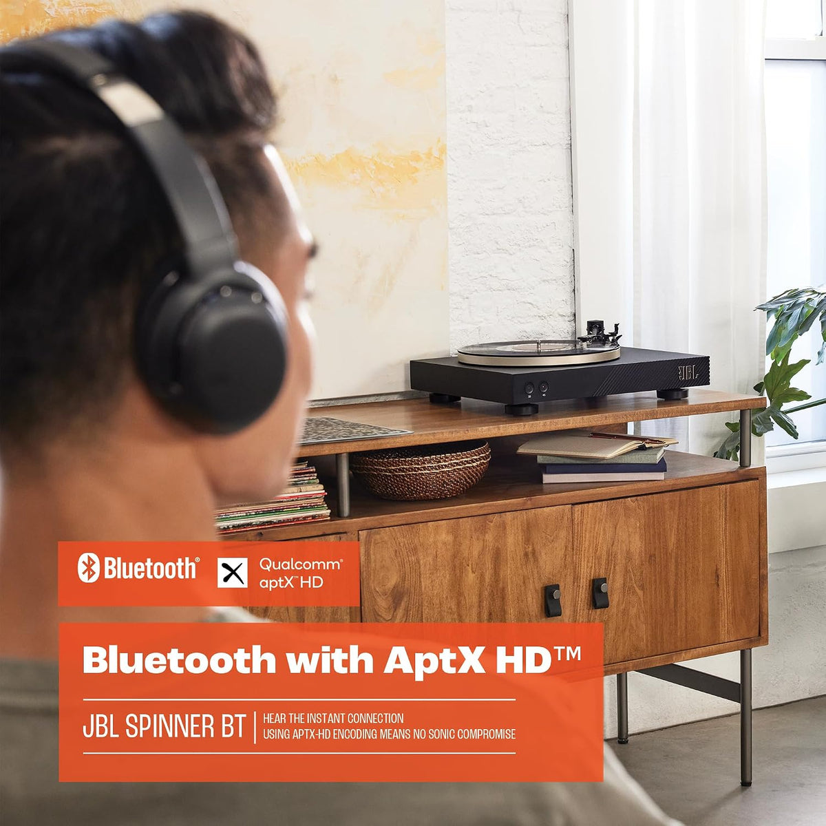 JBL Spinner BT - Bluetooth con tocadiscos AptX-HD™, componentes, carcasa extraíble, bandeja de aluminio y transmisión por correa, cartucho magnético móvil preinstalado (dorado)